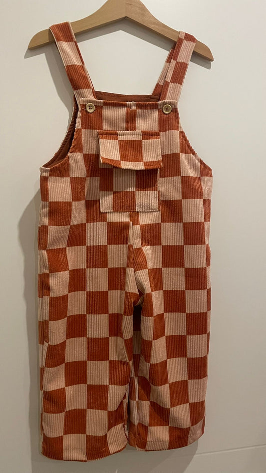 Jardineiras Bombazine Xadrez Terracota